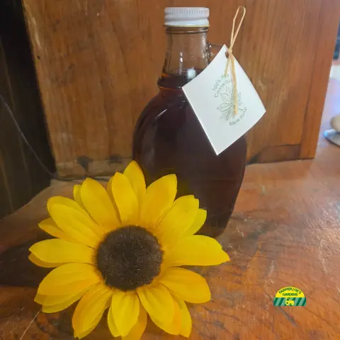 Pure Connecticut Maple Syrup in Glass Farmer Joe's Gardens